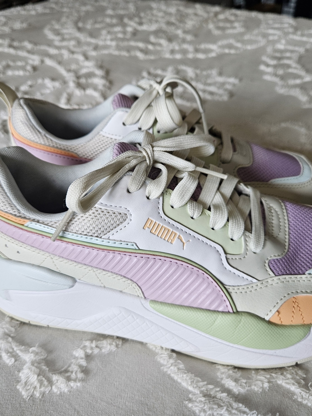 PUMA Women’s 8.5 Pastel Colorblock Chunky Sneakers Lavender Mint Peach
